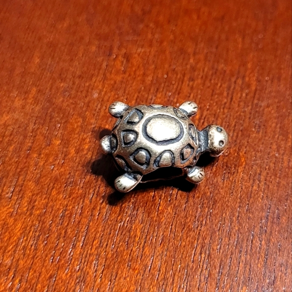 Turtle charm - Picture 2 of 2